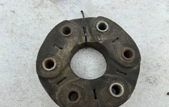 Jaguar S-Type Rear prop shaft donut coupling/joint XW4W4684 XW4W4684AB GAF01001
