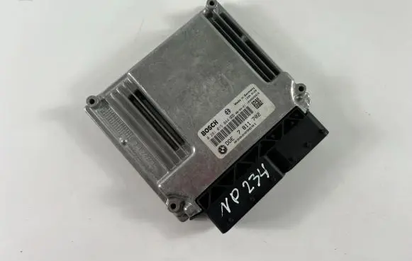 BMW 1 E81 E87 Engine control unit/module ECU 7811702 0281015044
