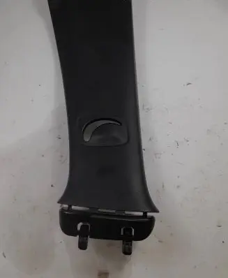 (C) pillar trim