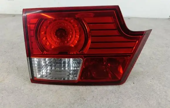 SsangYong Kyron Tailgate rear/tail lights 8360309