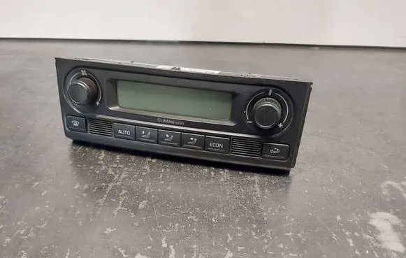 Skoda Fabia Mk2 (5J) Climate control/heater control trim 5J0907044A