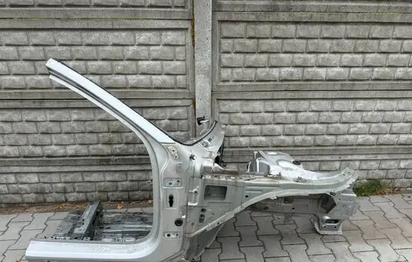 Volvo V60 Front quarter panel 