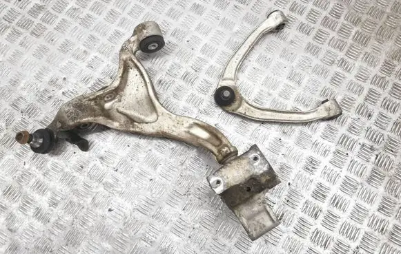 Infiniti Q50 Front lower control arm/wishbone