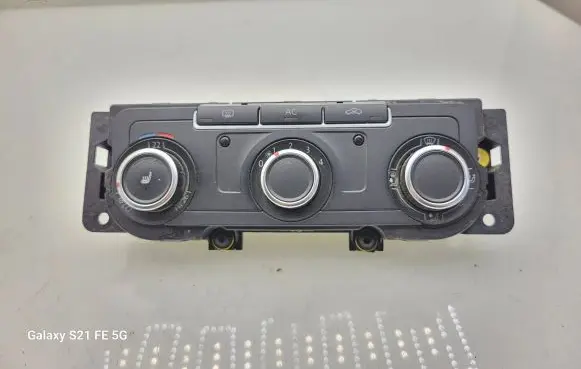 Volkswagen Transporter - Caravelle T5 Climate control unit 7E5907047AG
