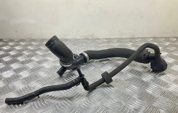 Volkswagen PASSAT B7 Engine coolant pipe/hose 3AA122101F 3C0122291D