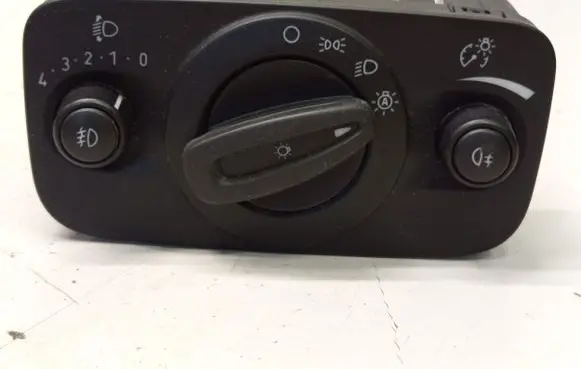 Ford Fiesta Light switch C1BT13A024AB 10099369