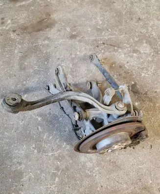 Peugeot 508 Rear wheel hub spindle/knuckle 