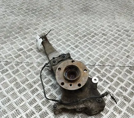 BMW 6 F06 Gran coupe Front wheel hub 6775769
