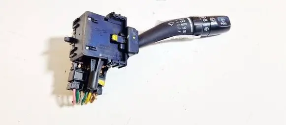 Hyundai Santa Fe Wiper control stalk 202004726