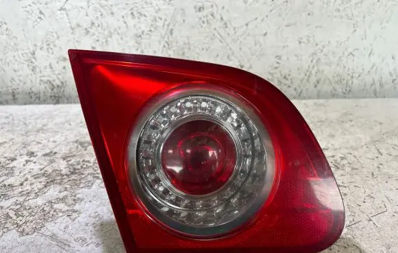 Volkswagen PASSAT B6 Tailgate rear/tail lights 3C5945093C