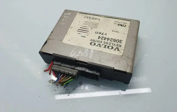 Volvo S40, V40 Other control units/modules 30824424 V40RKE2