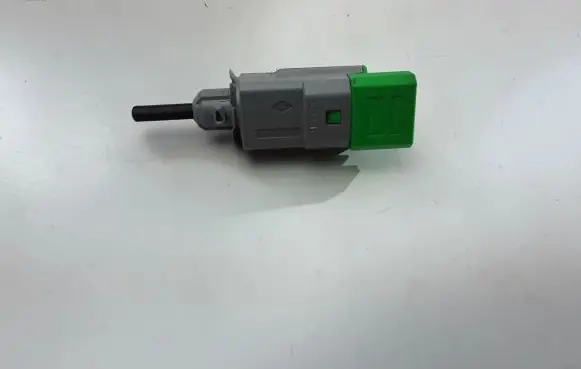 Dacia Jogger Brake pedal sensor switch 253206454R