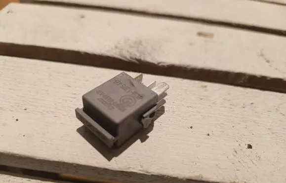 Mini One - Cooper R50 - 53 Other relay 1393415 61361393415