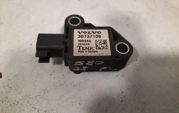 Volvo S80 Airbag deployment crash/impact sensor 8839A6 30737139 MRSA5