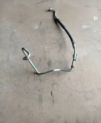 Suzuki SX4 Air conditioning (A/C) pipe/hose