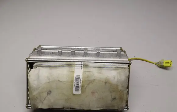 Mazda Premacy Passenger airbag 5202449 HERG2001BC DBMM8P4UBJM
