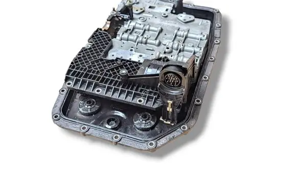 Land Rover Discovery 3 - LR3 Transmission gearbox valve body 0260550008 0501213727