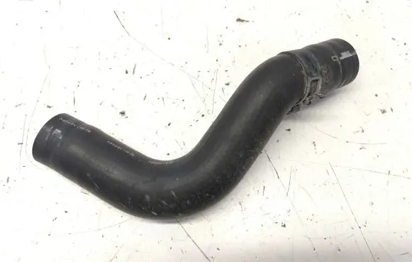 Subaru Outback (BT) Engine coolant pipe/hose