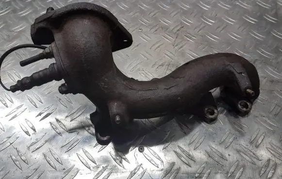 Exhaust manifold
