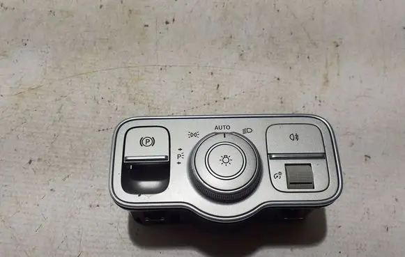 Light switch