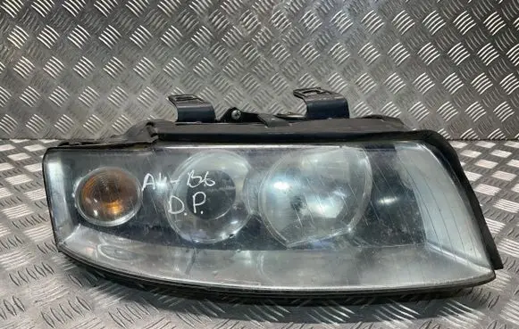 Audi A4 S4 B6 8E 8H Headlight/headlamp 12181610
