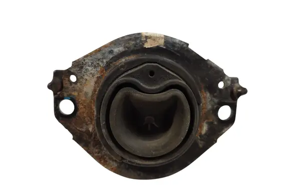 Jeep Grand Cherokee Engine mount bracket PA35582 33219