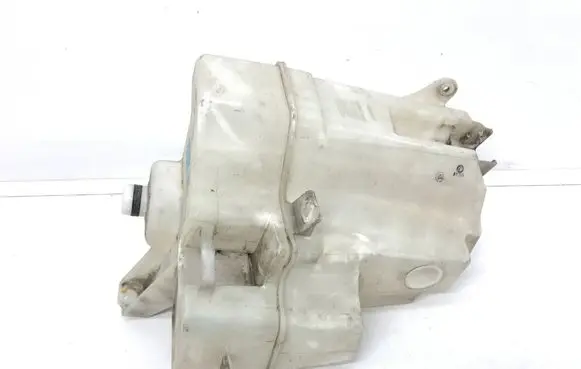 Toyota RAV 4 (XA40) Windshield washer fluid reservoir/tank 060851422