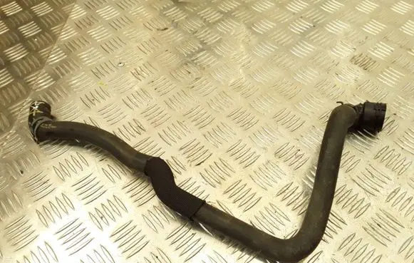 Volkswagen PASSAT B7 Engine coolant pipe/hose 3AA122157
