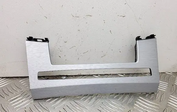 BMW 5 E60 E61 Other center console (tunnel) element 6951010