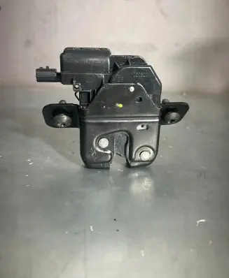 Renault Captur II Tailgate/trunk/boot lock/catch/latch 846304010R 90507258