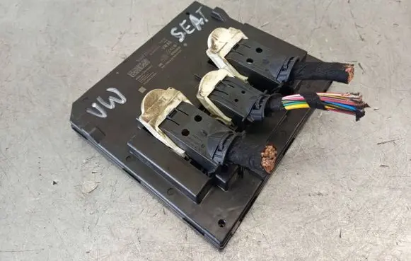 Volkswagen Golf VII Comfort/convenience module 5Q0937084DG