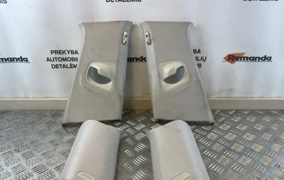 BMW 5 G30 G31 (A) pillar trim 521070