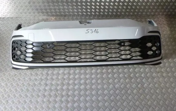 Volkswagen Golf VIII Front bumper 5H0807221G