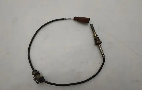 Audi A6 S6 C6 4F Oil temperature sensor 03G906088B
