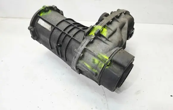 Audi A3 S3 8P Gearbox transfer box case 0AQ341010J