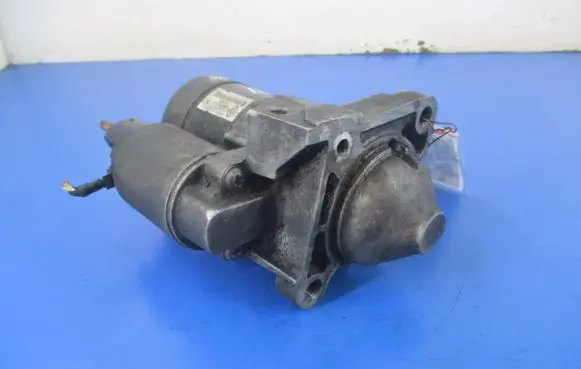 Renault Kangoo I Starter motor 8200227092