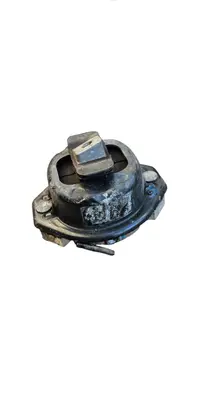 BMW 7 E65 E66 Engine mount bracket 6771918