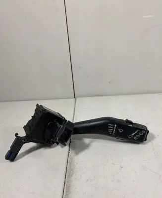 Volkswagen Tiguan Wiper control stalk 1K0953519J