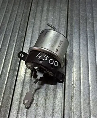Vacuum valve