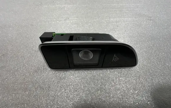 Audi A8 S8 D4 4H Rear seat light 4H0947354