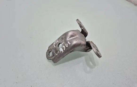 Hyundai Tucson JM Front door upper hinge 