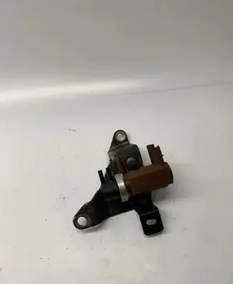 Ford Focus Turbo solenoid valve 700968