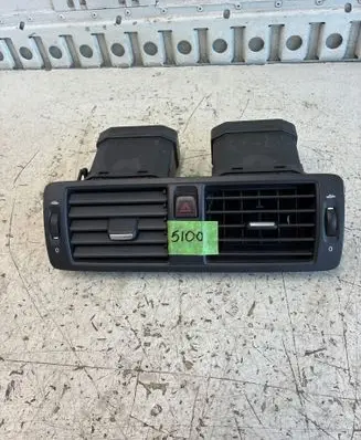 Volvo C30 Dash center air vent grill 505068