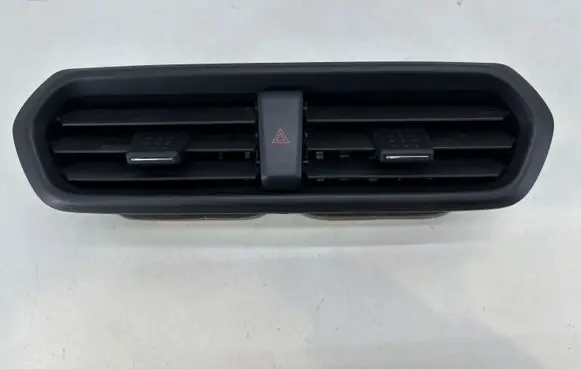 Ford Ecosport Dash center air vent grill GN1519K617AB GU4YA GN1519K617ACW
