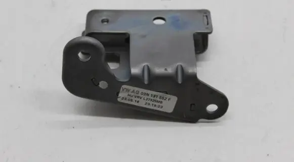 Volkswagen Arteon Other engine bay part 03N131552F