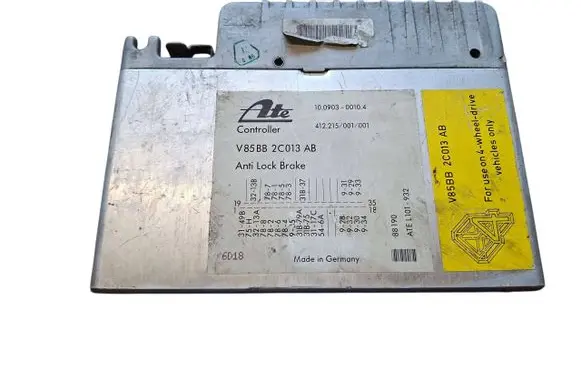 Ford Sierra ABS control unit/module V85BB2C03AB 10090300104