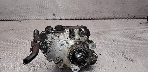 Mercedes-Benz B W245 Fuel injection high pressure pump 0445010120 A6400700701