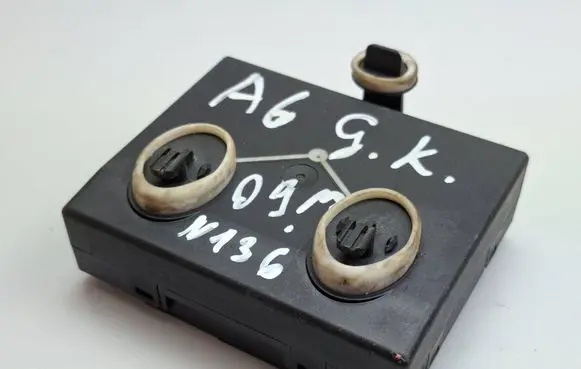 Audi A6 S6 C6 4F Door control unit/module 4F0959795M 8K0959795B