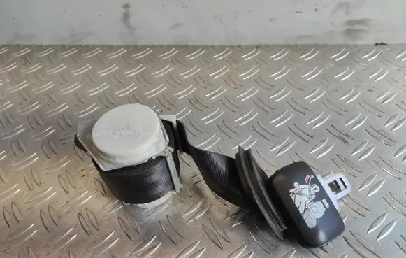 Volkswagen Touran I Third row seat belt 1T0857812C