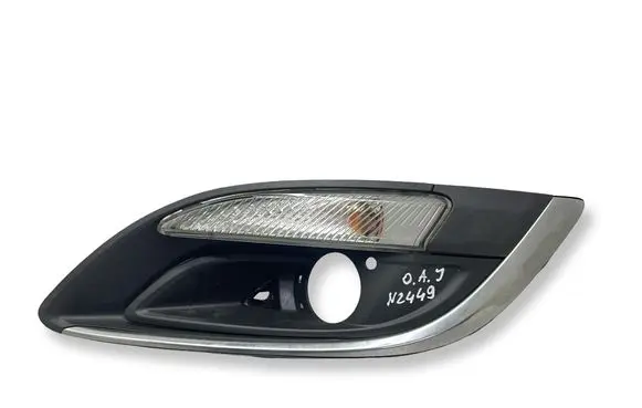 Opel Astra J Front fog light trim/grill 13367142 76801 13368708